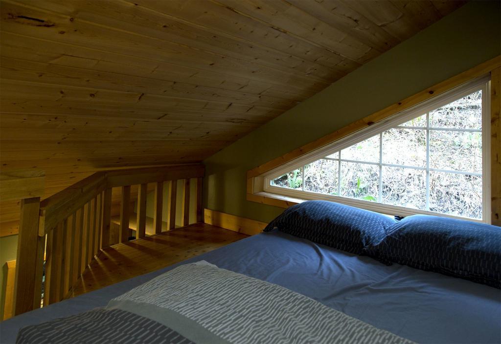 Surfs Inn Rainforest Cottages Ucluelet Kültér fotó
